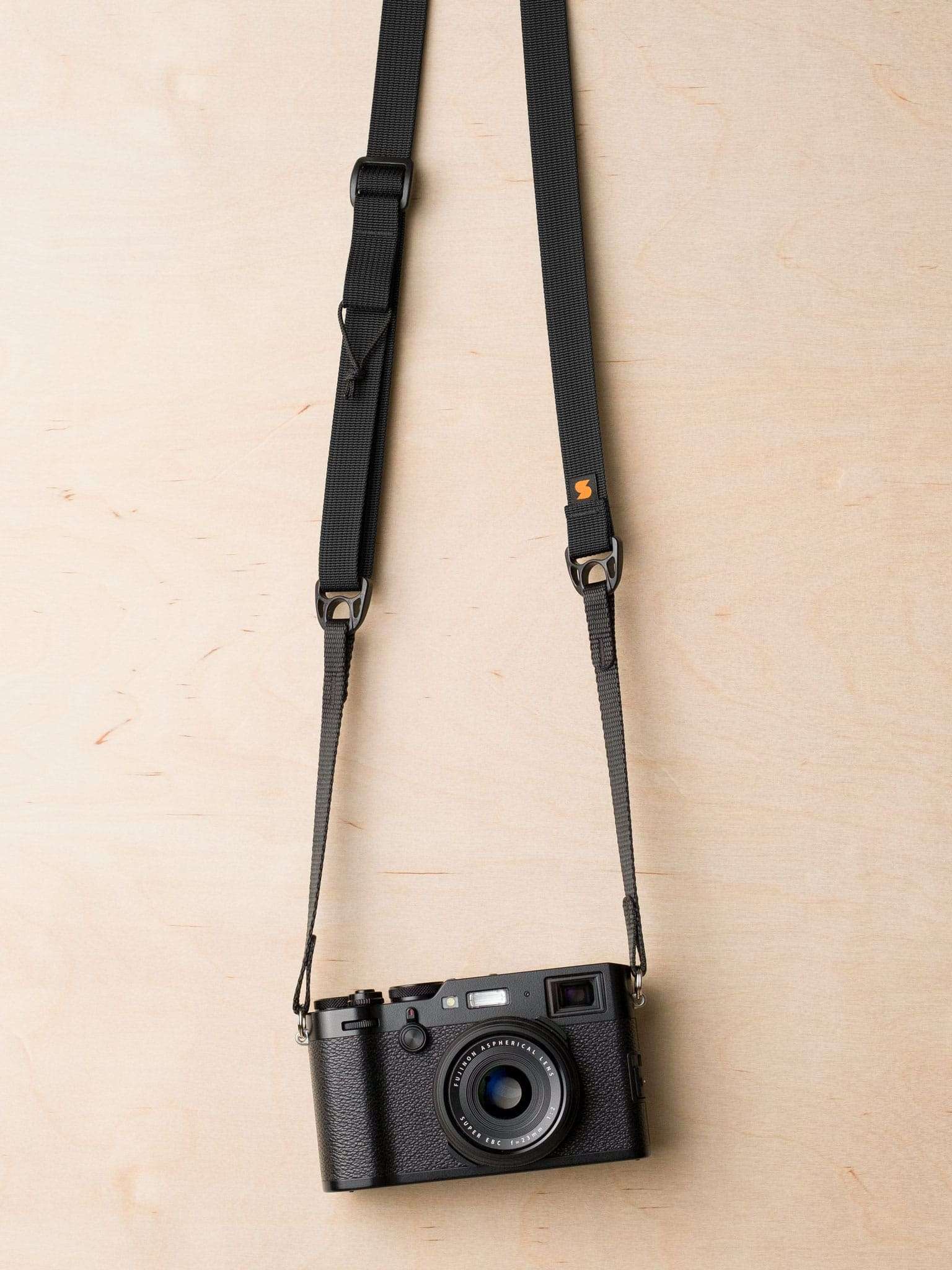 F1ultralight Camera Strap in Black