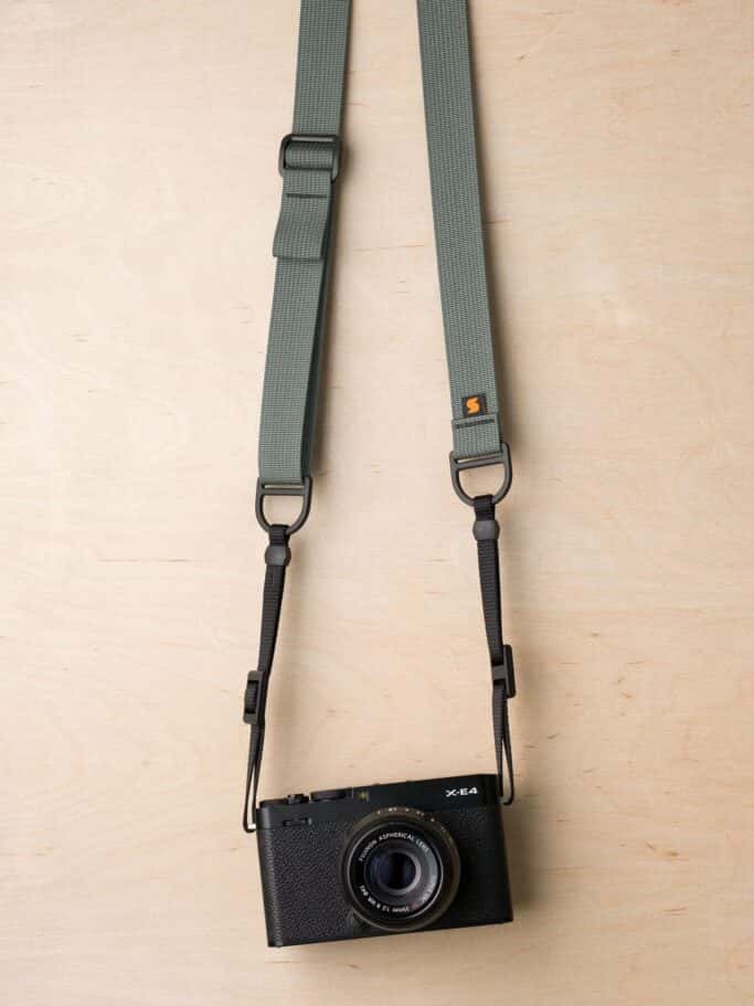 F1 Flat Mount Camera Strap in Castor Gray