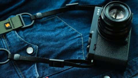 Fujifilm X-E4 with Simplr F1