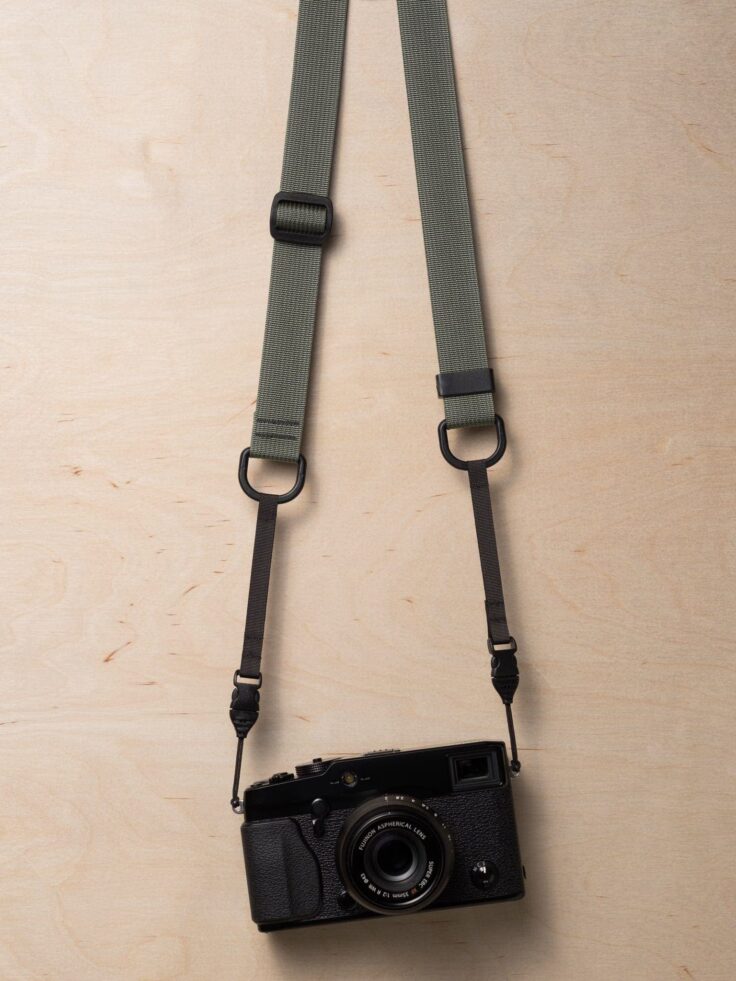 M1a Mirrorless Camera Strap in Castor Gray with Fujifilm X-Pro1 M1a Mirrorless Camera Strap in Castor Gray with Fujifilm X-Pro1