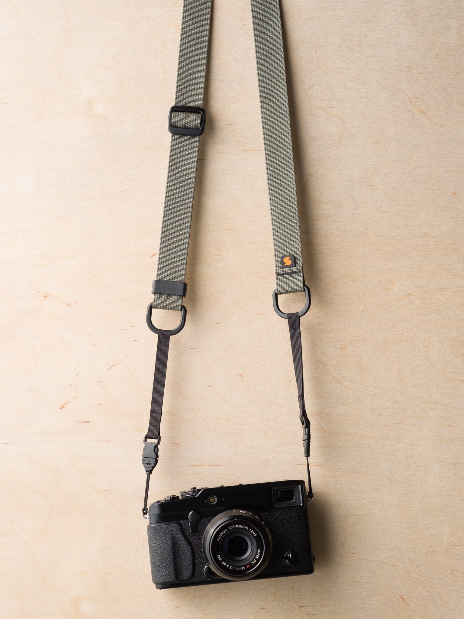 Tracolla doppia fotocamera imbracatura doppia fotocamera cinghia da polso e di sicurezza cinghia regolabile a rilascio rapido per DSLR SLR 